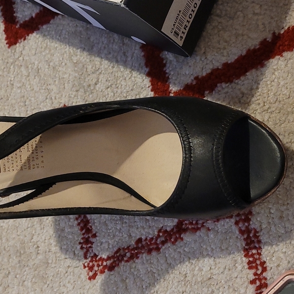 Market Claudia Heels - Picture 8 of 13